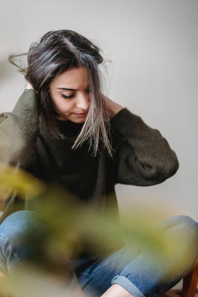 Femme douleur